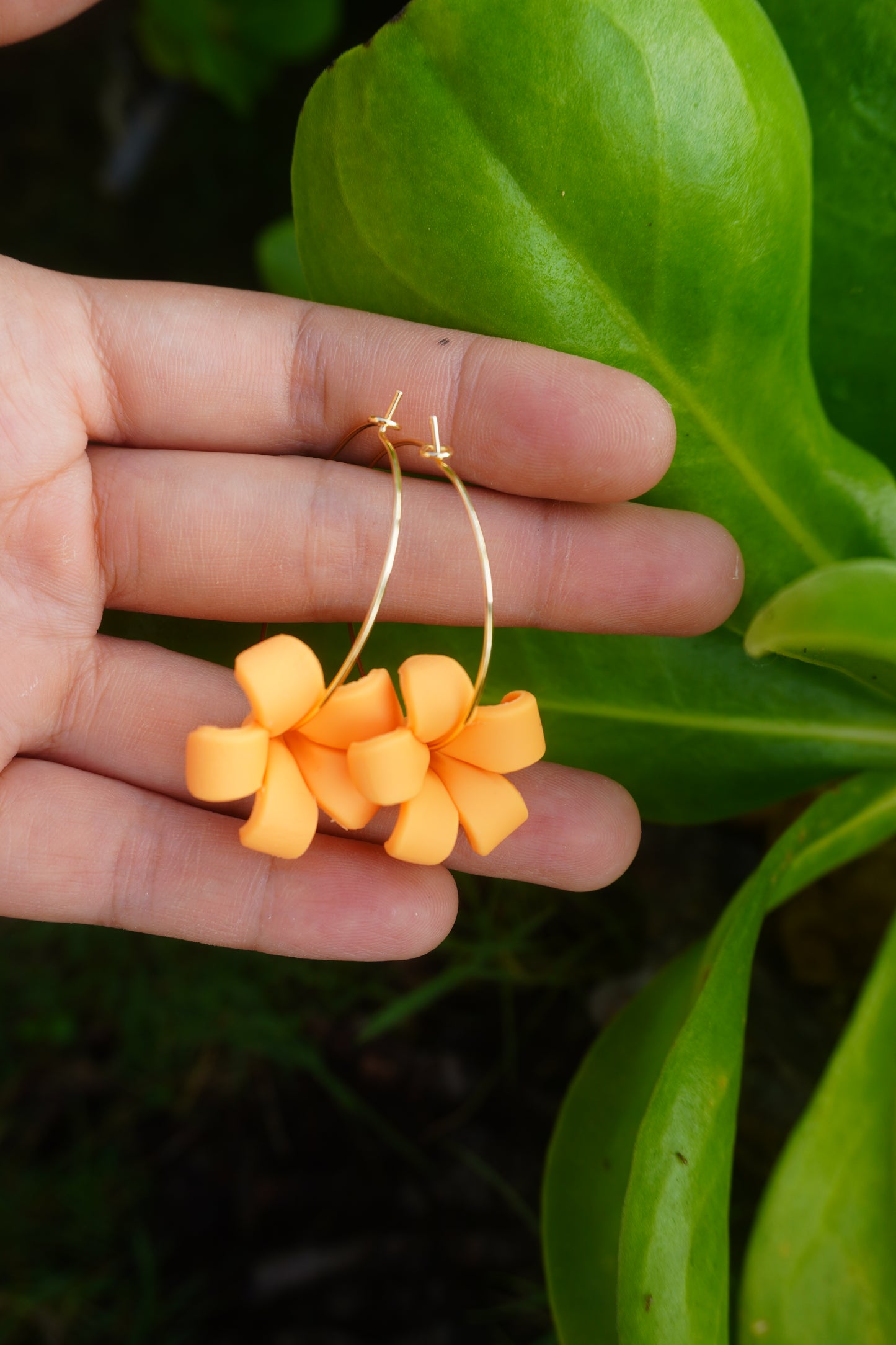 Minimalist Coco Eve Pua Hoops