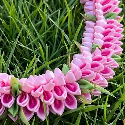 Island Royalty Thick Ribbon Forever Leis